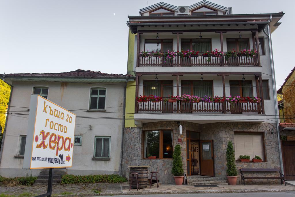 Hera Guest House 치플리크 외부 사진