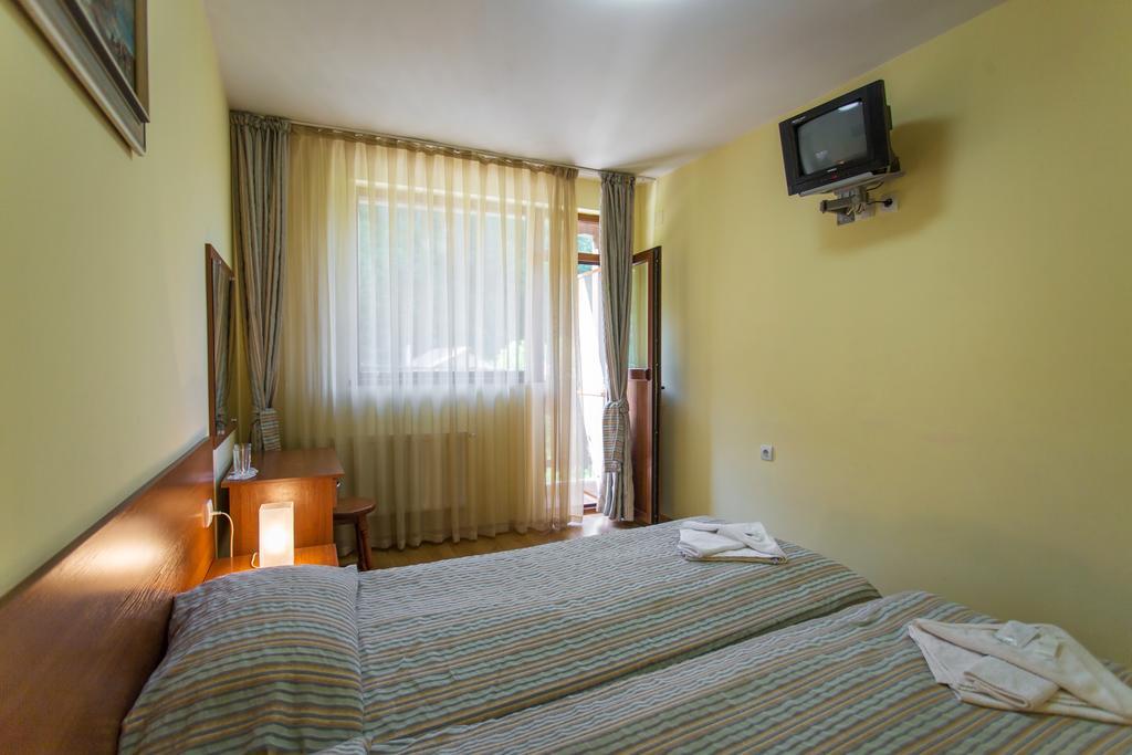 Hera Guest House 치플리크 외부 사진