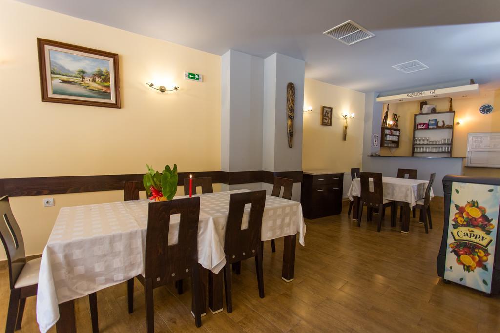 Hera Guest House 치플리크 외부 사진