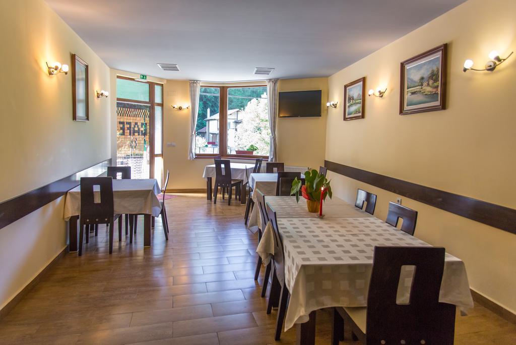 Hera Guest House 치플리크 외부 사진