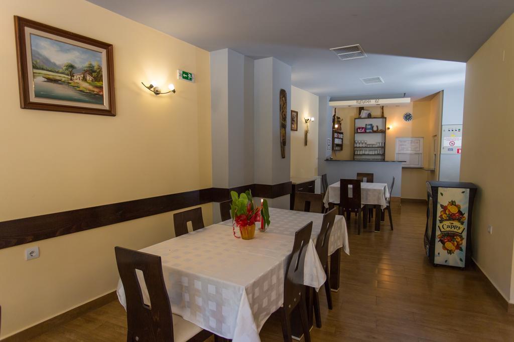 Hera Guest House 치플리크 외부 사진